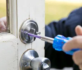 Maplewood MO Locksmith Store Maplewood, MO 314-529-5626 Maplewood MO Locksmith Store Maplewood, MO 314-529-5626 - 6-Lock-Change